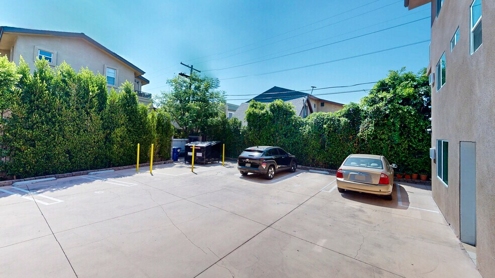 More Photos Of 1344 E Broadway, Glendale Apartments For Sale