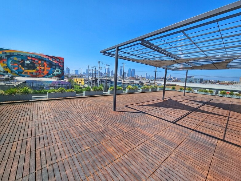 More Photos Of 671 Mill St, Los Angeles Office For Lease