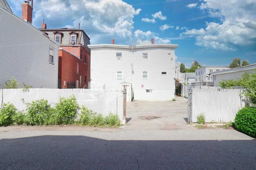 More Photos Of 324-326 Broadway, Lawrence Office Residential For Sale