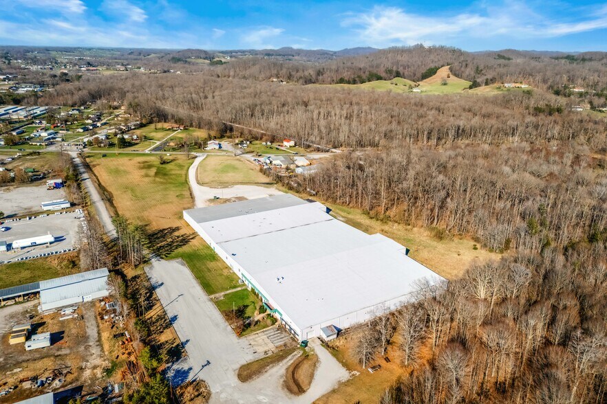 More Photos Of 415 Barbourville Rd, London Warehouse For Sale