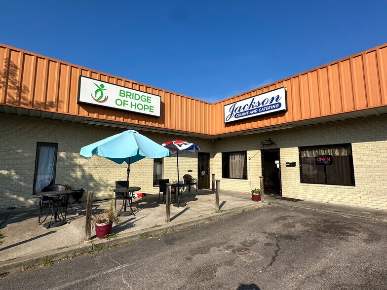 More Photos Of 4666-4678 Broad St, Sumter Restaurant For Sale