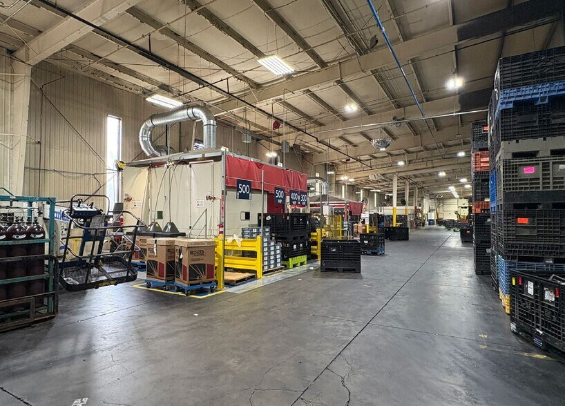 More Photos Of 3600 Tennis Ct, Saint Joseph Manufacturing For Sale