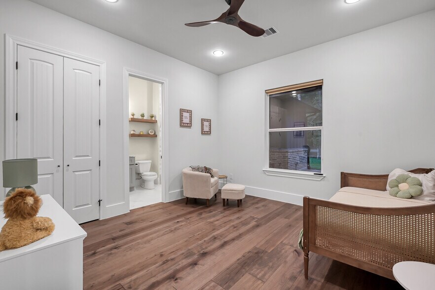 More Photos Of 15937 Stagecoach Rd, Stagecoach Specialty For Sale