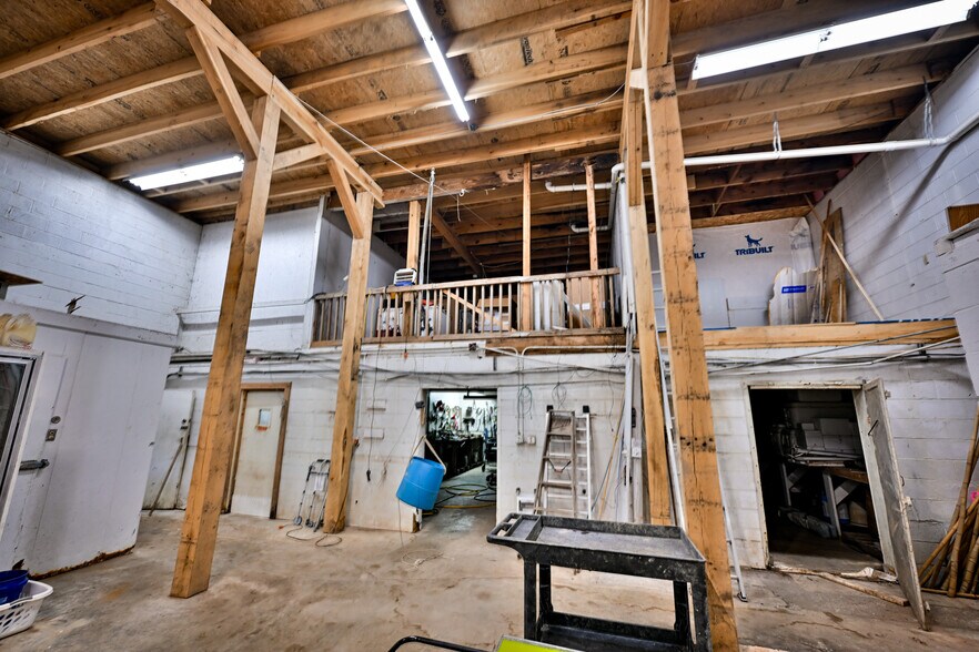 More Photos Of 49767 Freemans Rd, Dameron Specialty For Sale