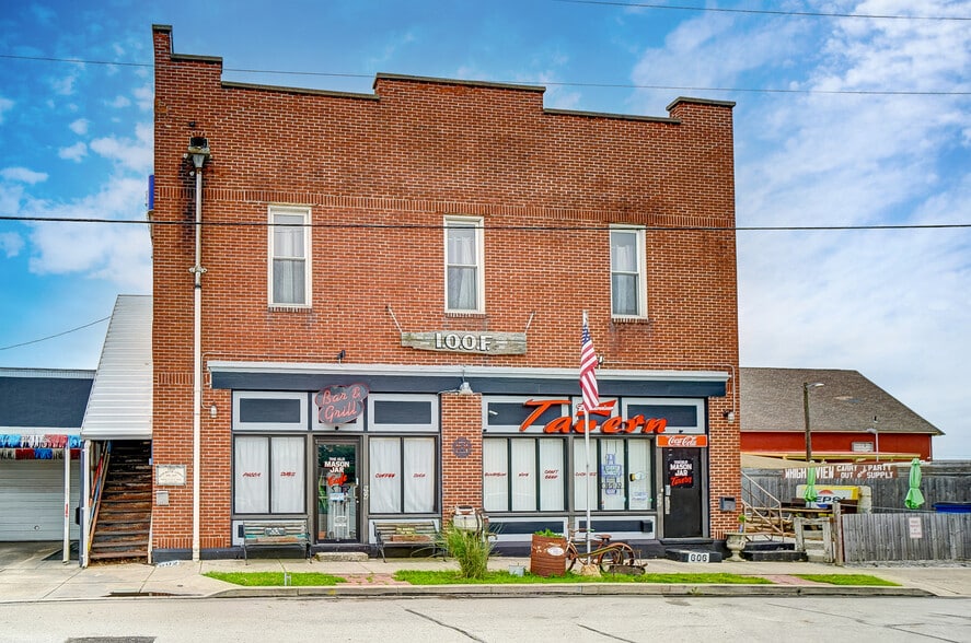 Primary Photo Of 604 W Xenia Dr, Fairborn Freestanding For Lease