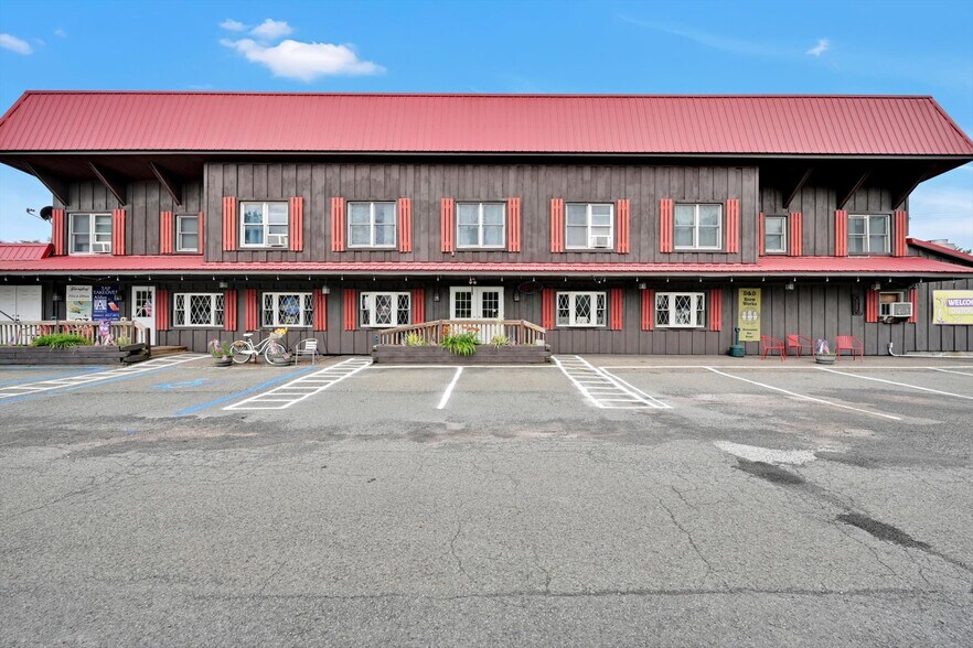More Photos Of 4741 Route 220, Muncy Valley Restaurant For Sale