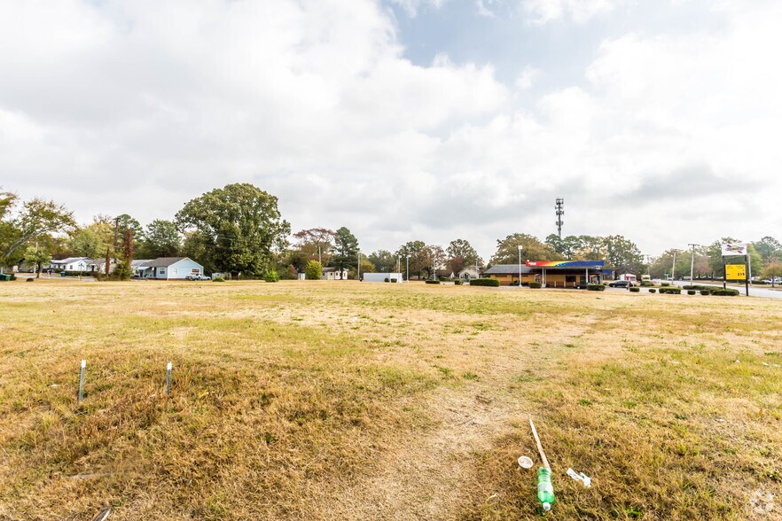 Primary Photo Of 3100-3124 W Roosevelt Rd, Little Rock Land For Sale