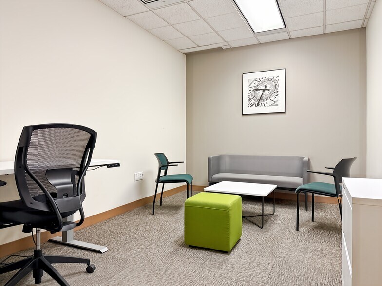 More Photos Of 888 3rd St SW, Calgary Coworking Space