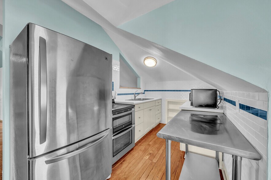More Photos Of 719-729 Princess St, Wilmington Apartments For Sale