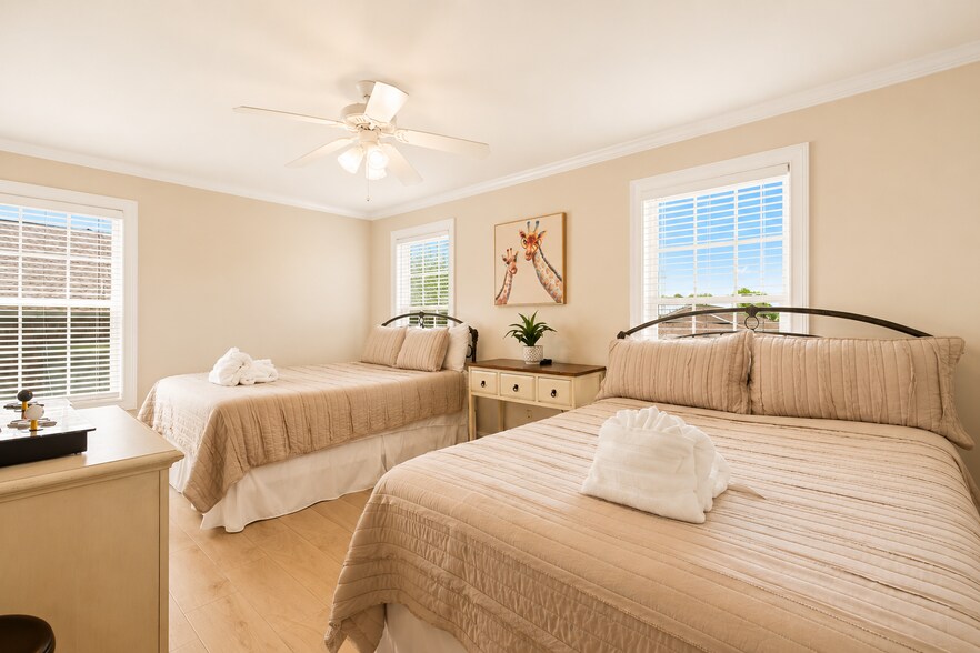 More Photos Of 4620 Surf St, North Myrtle Beach Apartments For Sale