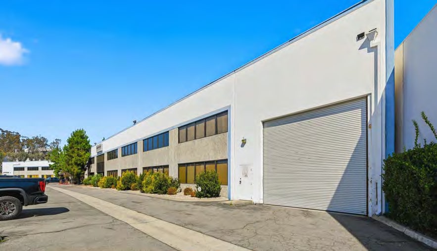 More Photos Of 355 State Pl, Escondido Warehouse For Lease