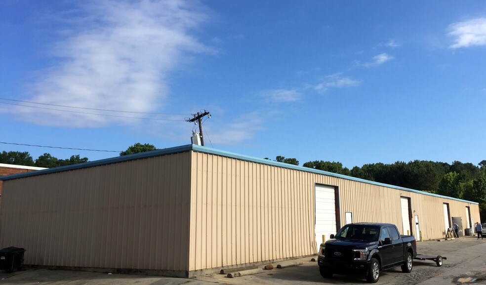 Primary Photo Of 402 N Hardee St, Durham Light Manufacturing For Lease