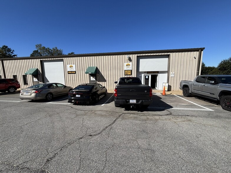 Primary Photo Of 832 Purser Dr, Raleigh Warehouse For Lease