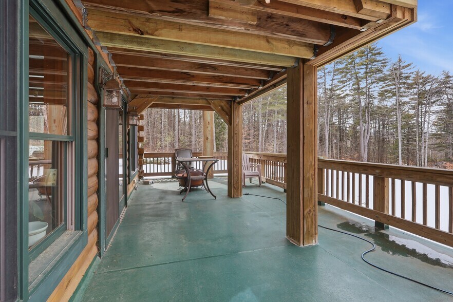 More Photos Of 1420 N High St, Bridgton Apartments For Sale