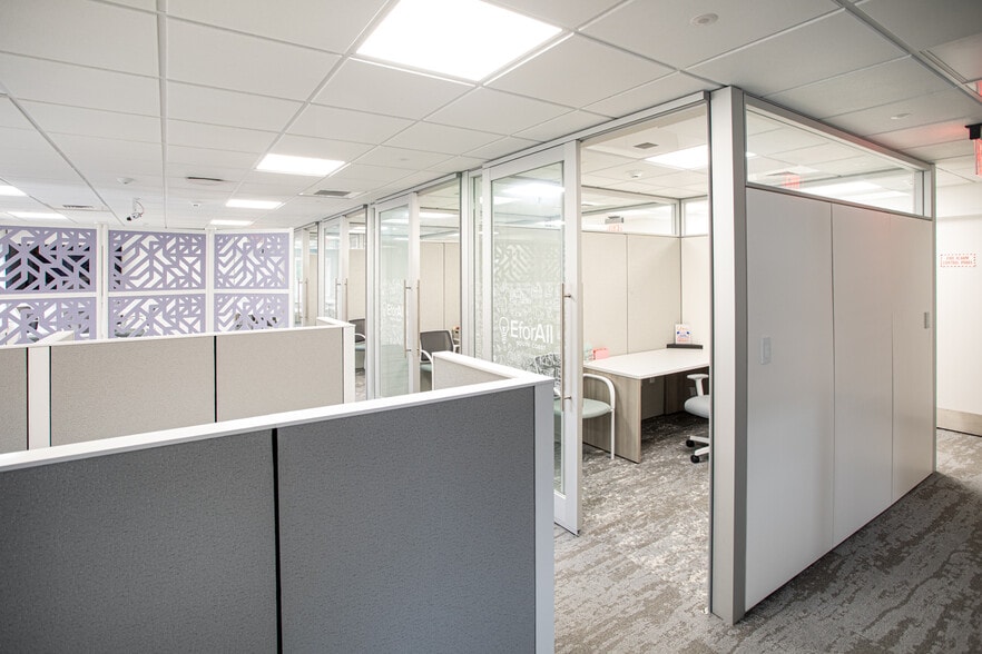 More Photos Of 54 County St, Somerset Bank For Lease