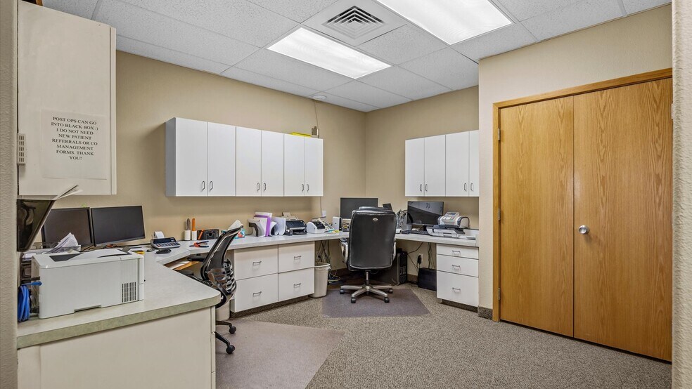 More Photos Of 2737 Crossroads Blvd, Grand Junction Office For Sale