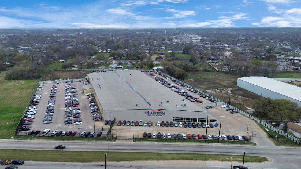 Primary Photo Of 1901 Little York Rd, Houston Warehouse For Sale