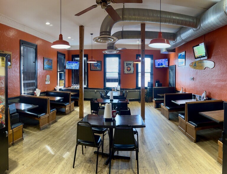 More Photos Of 231-239 S Main St, Mount Airy Freestanding For Sale