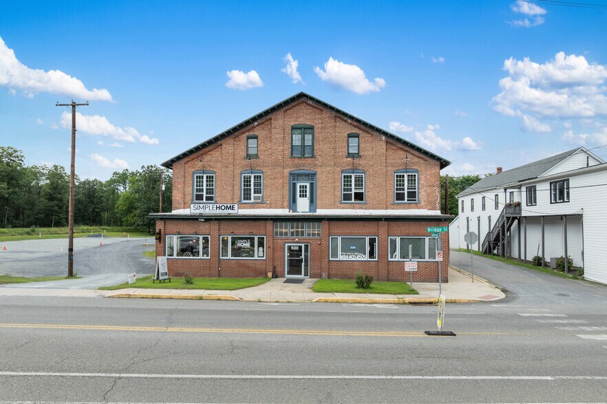 More Photos Of 500 Bridge St, Weissport Restaurant For Sale