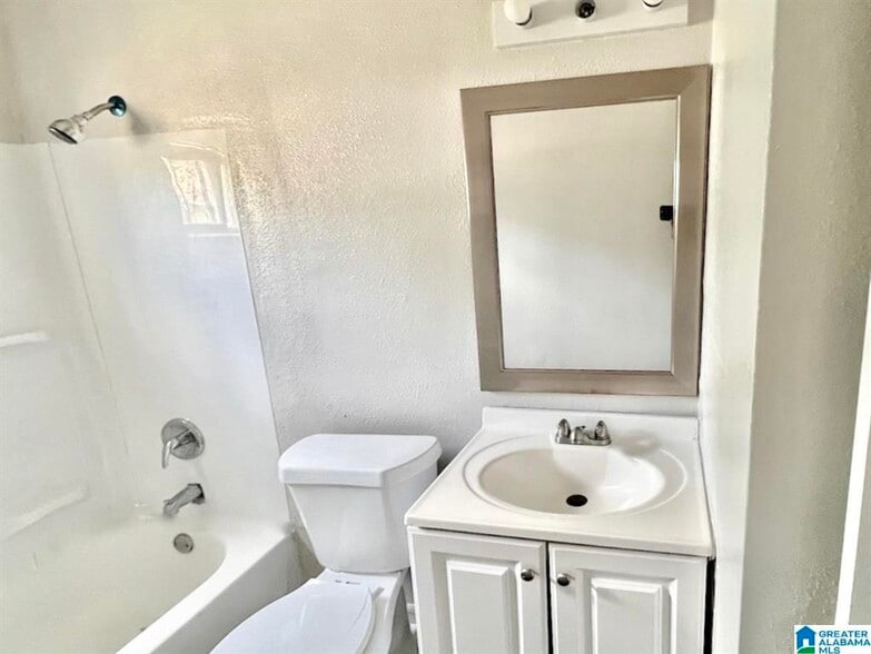 More Photos Of 1609 6th St N, Birmingham Apartments For Sale