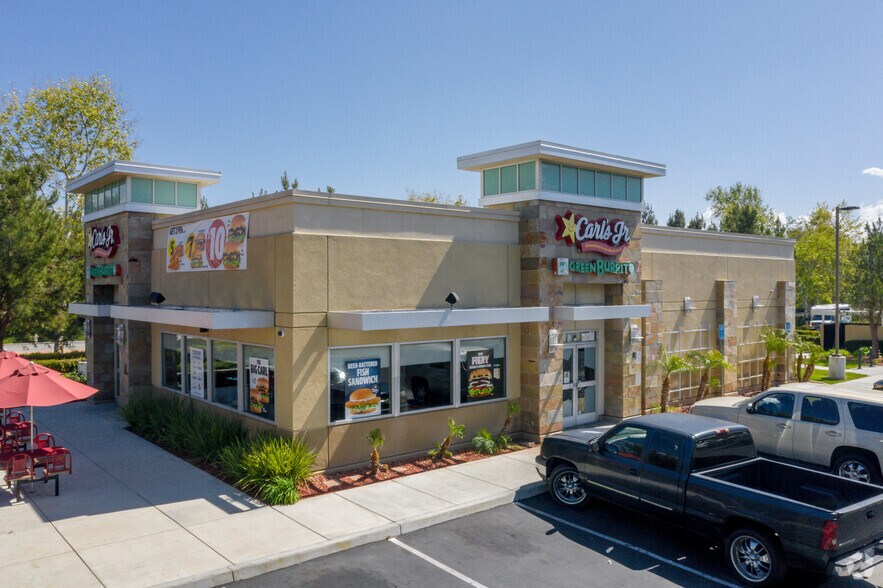 More Photos Of Riverwalk Pky, Riverside Unknown For Lease