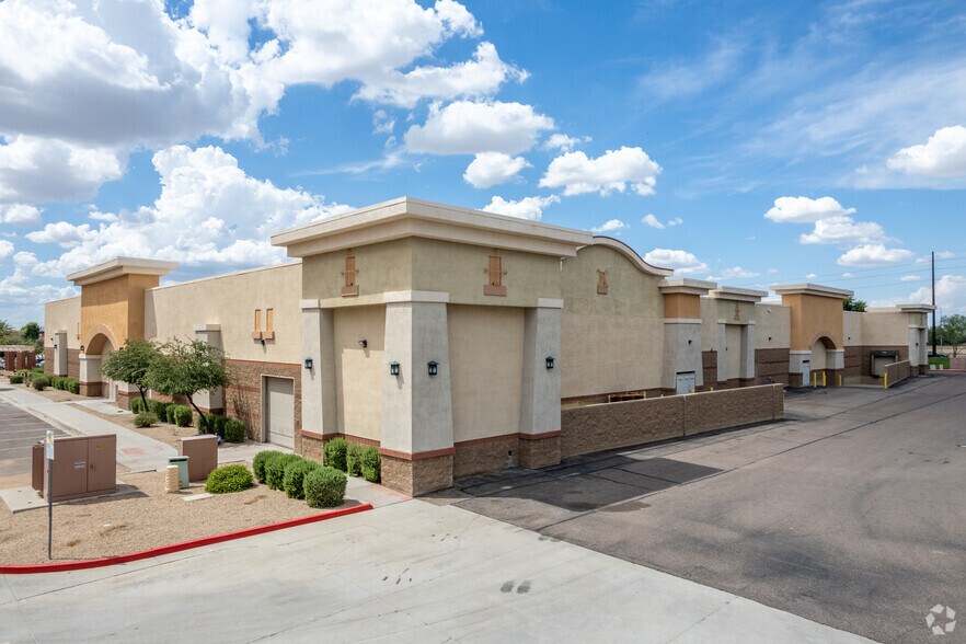 More Photos Of 1175 S Arizona Ave, Chandler Unknown For Lease