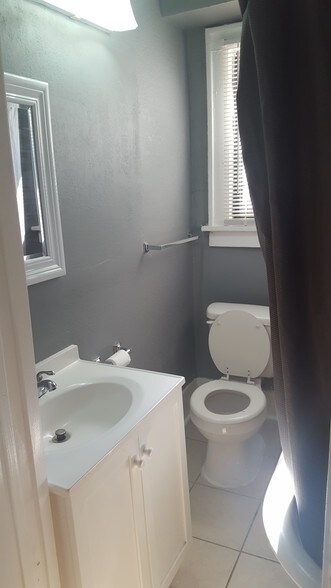 More Photos Of 810 Classen Blvd, Norman Apartments For Sale