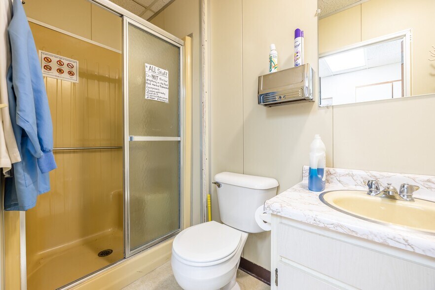 More Photos Of 80 West Ave, Brockport Medical For Lease