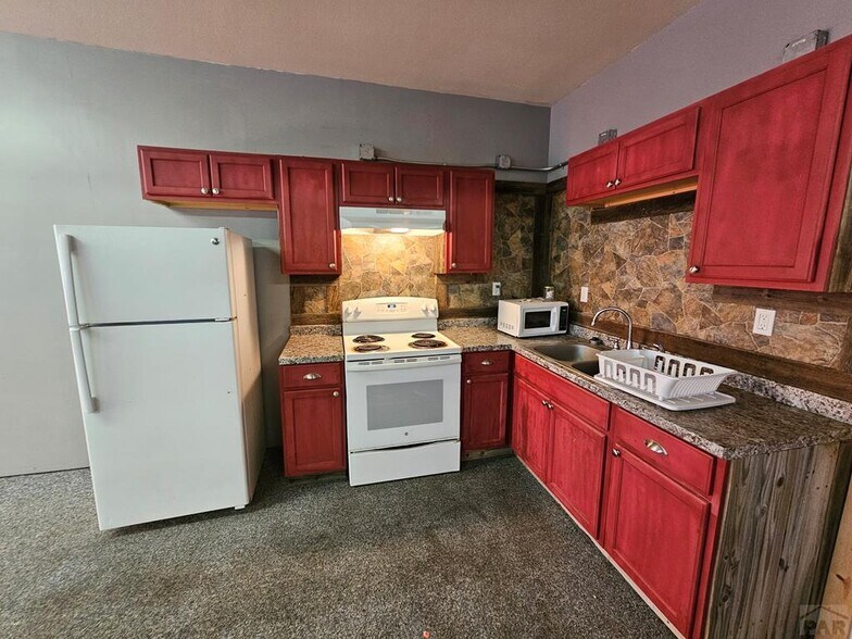 More Photos Of 965 Main St, Springfield Apartments For Sale