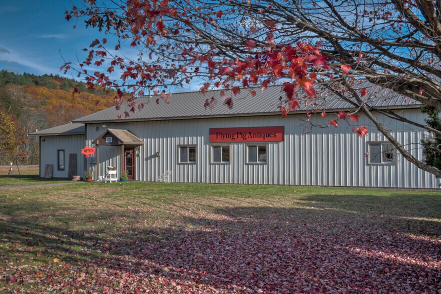 More Photos Of 867 Route 12, Westmoreland Flex For Lease
