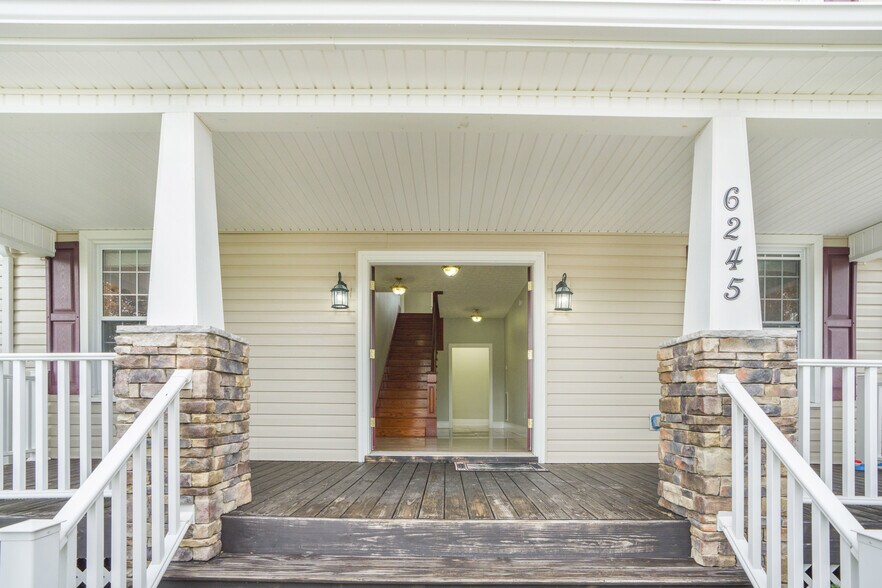 More Photos Of 6245 University Park Dr, Radford Office Residential For Sale