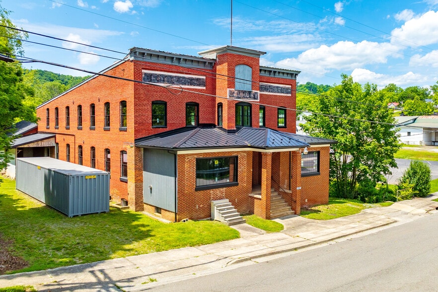 Primary Photo Of 1340 W Main St, Wytheville Loft Creative Space For Sale