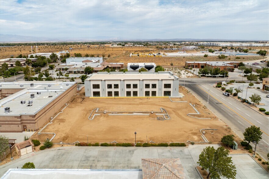 More Photos Of 41255 11th St W, Palmdale Medical For Sale