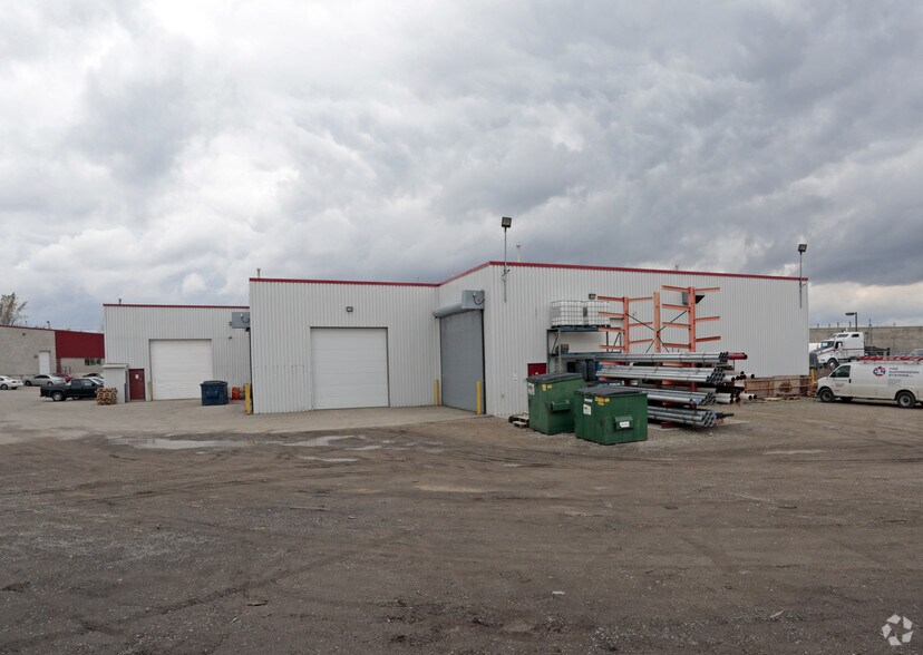 More Photos Of 274 Shirley Ave, Kitchener Warehouse For Lease