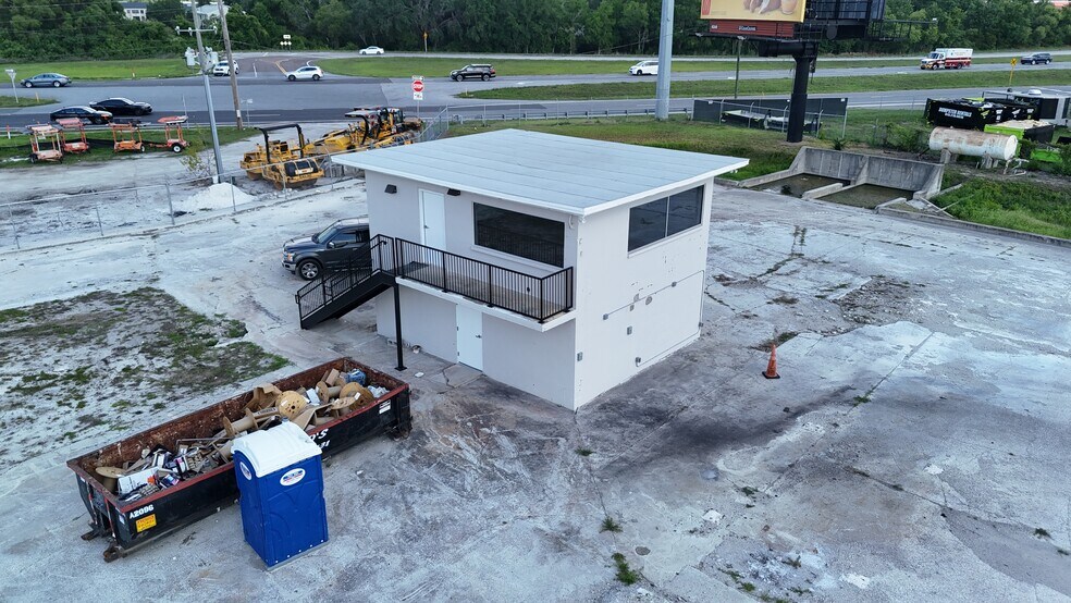 More Photos Of 1714 Dale Mabry Hwy, Lutz Unknown For Lease