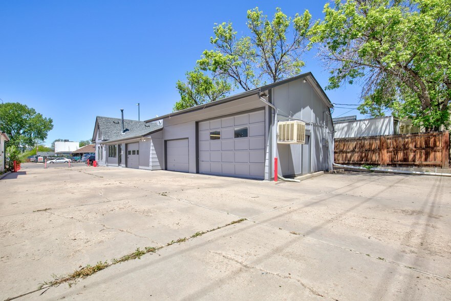 More Photos Of 4520 S Broadway, Englewood Auto Repair For Lease