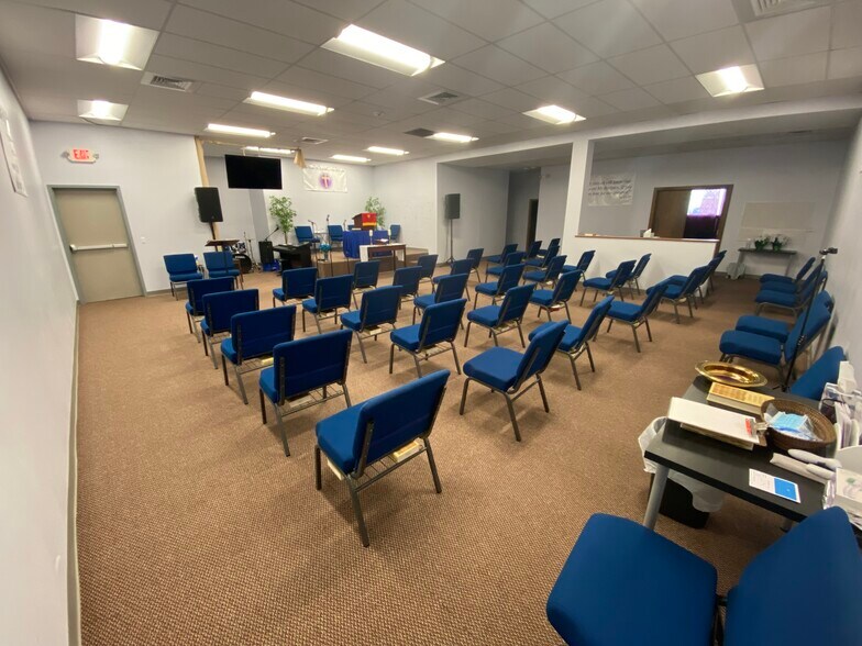 More Photos Of 346 Main Ave, Norwalk Restaurant For Lease