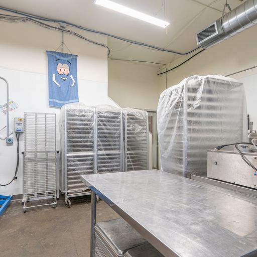 More Photos Of 720 NE Granger Ave, Corvallis Manufacturing For Sale