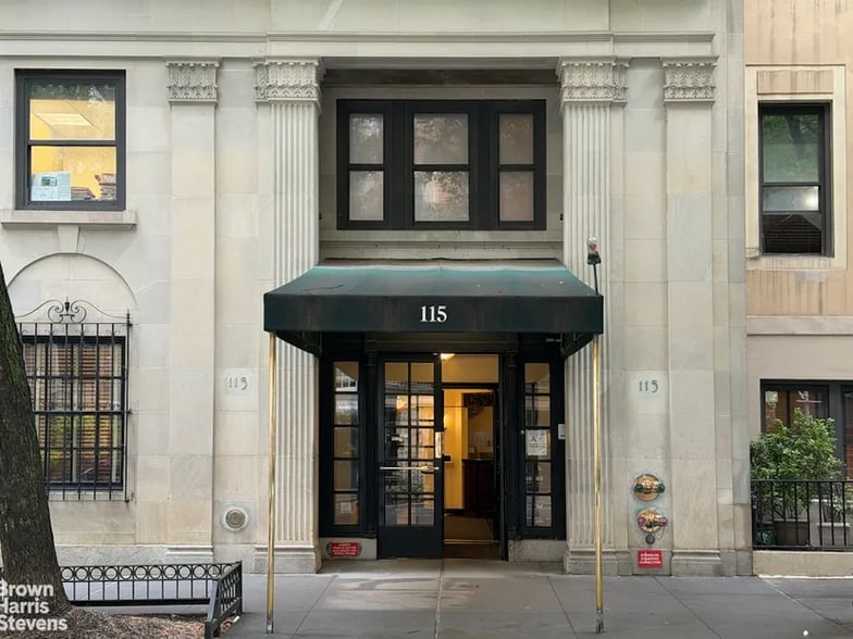 More Photos Of 115 E 61st St, New York Medical For Sale