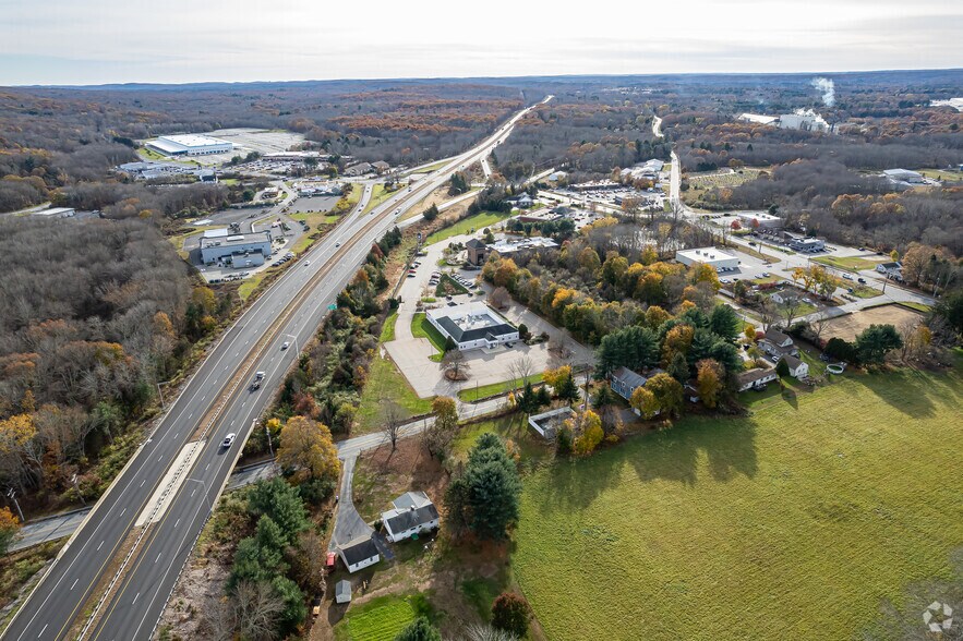More Photos Of 31 Dow Rd, Plainfield Medical For Lease