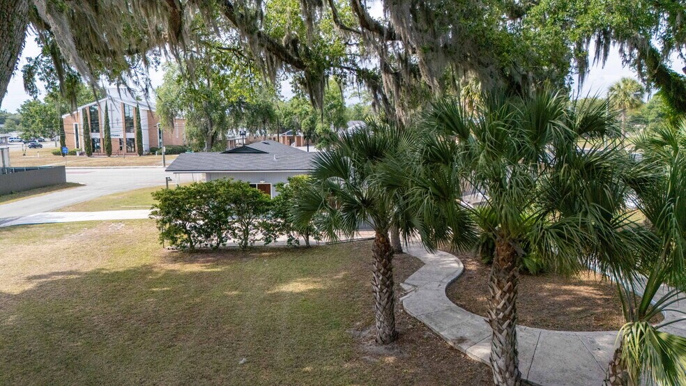 More Photos Of 6108 Arlington Rd, Jacksonville Office For Sale