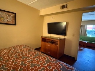 More Photos Of 1616 N Expressway, Griffin Hotel For Sale