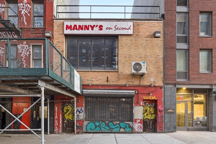 More Photos Of 1770 Second Ave, New York Restaurant For Sale