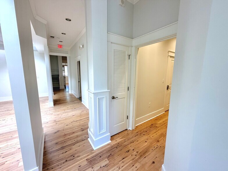 More Photos Of 277 Willbrook Blvd, Pawleys Island Office For Lease