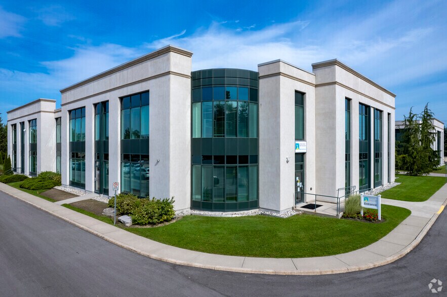 Primary Photo Of 1540 Cornwall Rd, Oakville Office For Lease