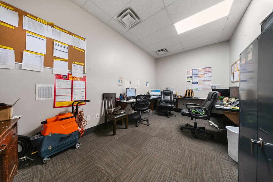 More Photos Of 1812 S Business 54, Eldon Bank For Sale