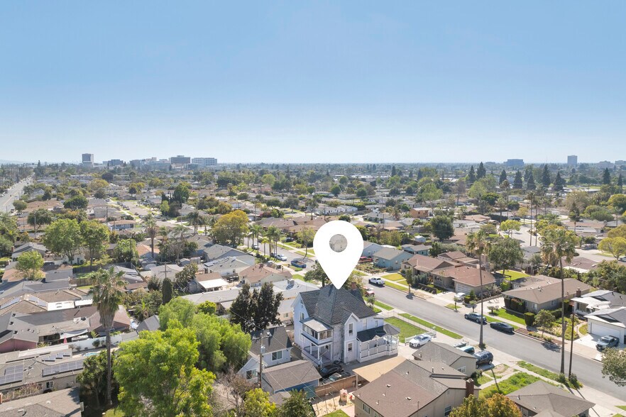 More Photos Of 461 N Citrus St, Orange Apartments For Sale