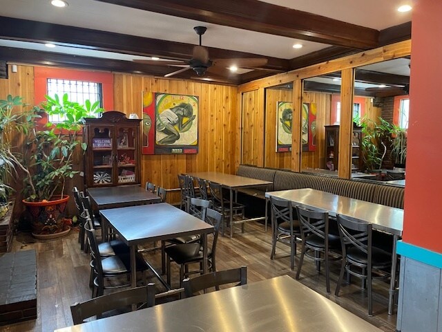 More Photos Of 1731 S 7th St, Saint Louis Restaurant For Sale