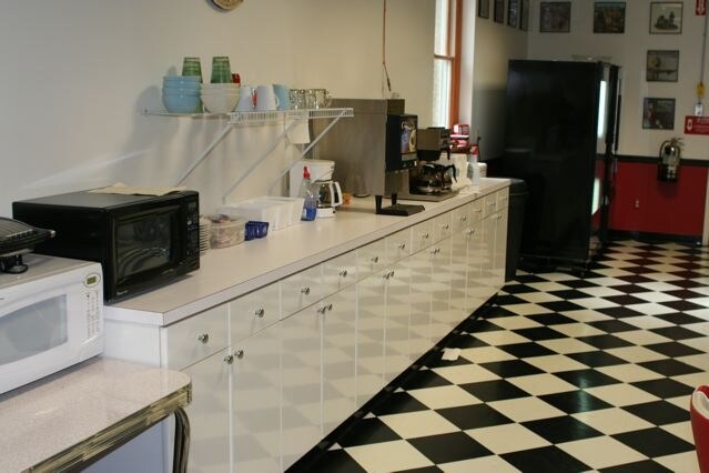 More Photos Of 26 Eastmans Rd, Parsippany Flex For Lease
