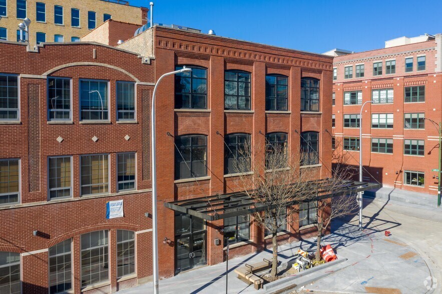 More Photos Of 1132 W Fulton St, Chicago Loft Creative Space For Lease